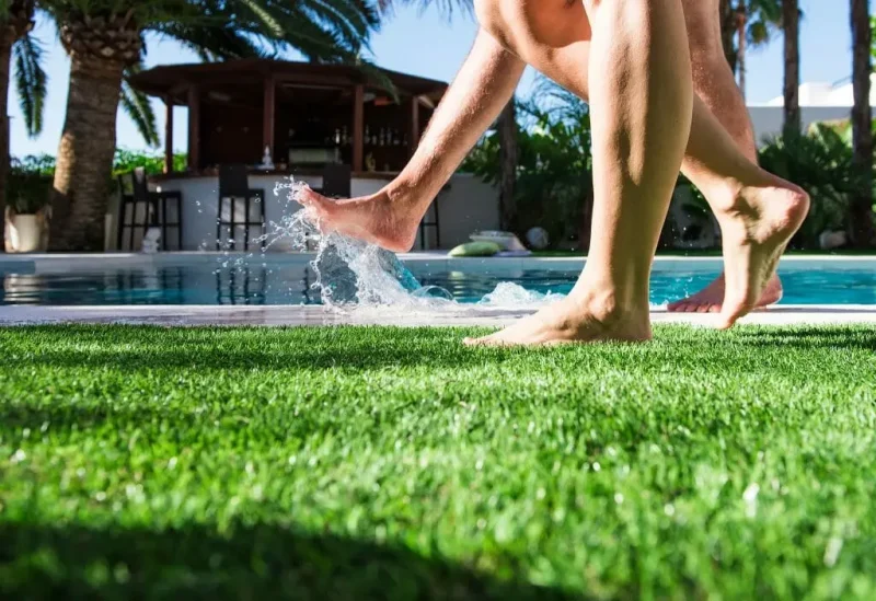 Césped Artificial para Piscinas en Madrid